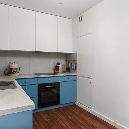 Kochanowskiego Lovely By Downtown Apartman Gdańsk