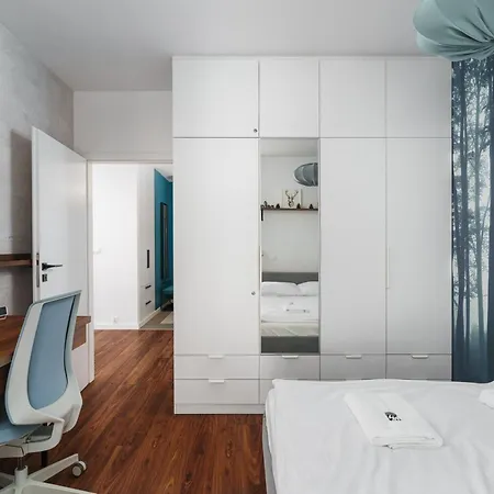 Kochanowskiego Lovely By Downtown Apartman